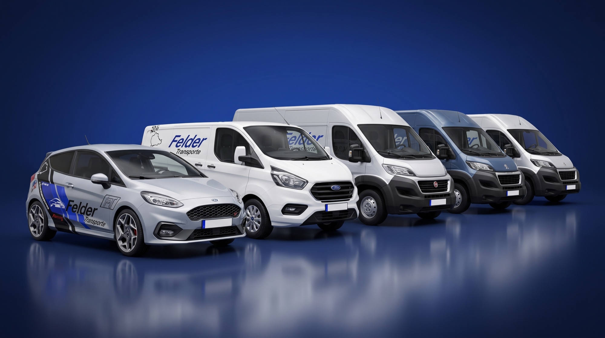 Der Fuhrpark von Felder Transporte im Studio: Ford Fiesta ST, Ford Transit Custom, Fiat Ducato und zwei Peugeot Boxer in Reihe